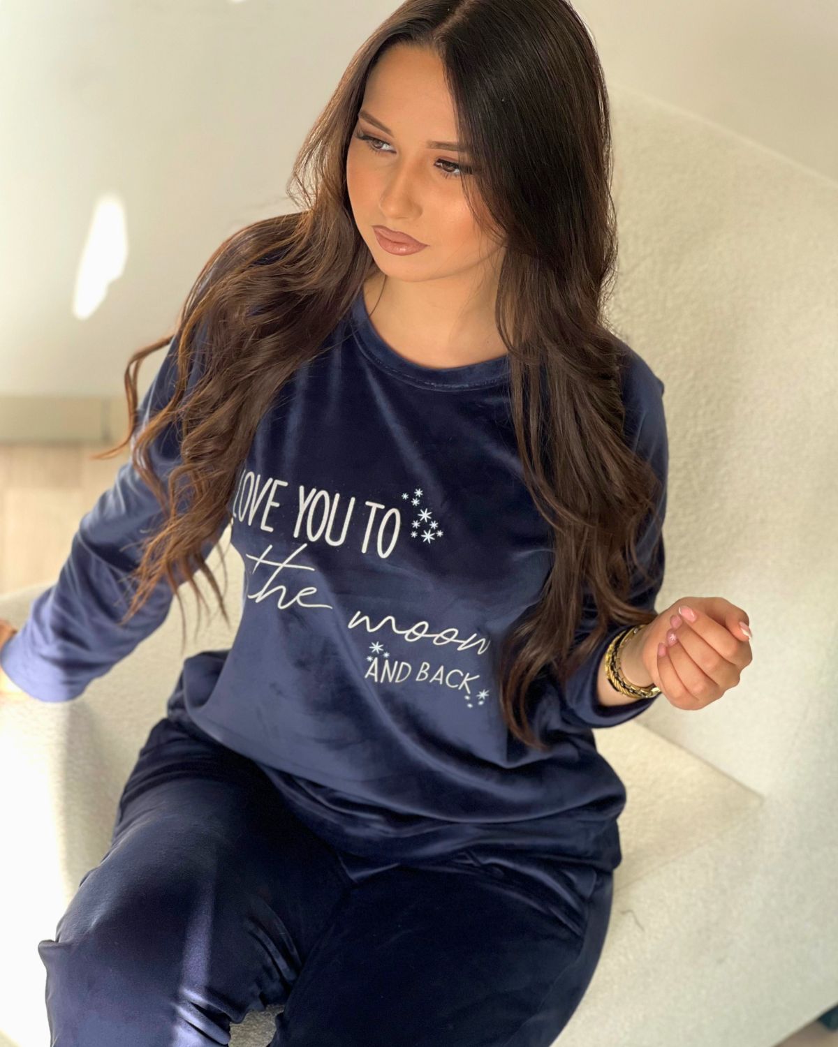 Étoile de Nuit: Pyjama Velours Luxueux